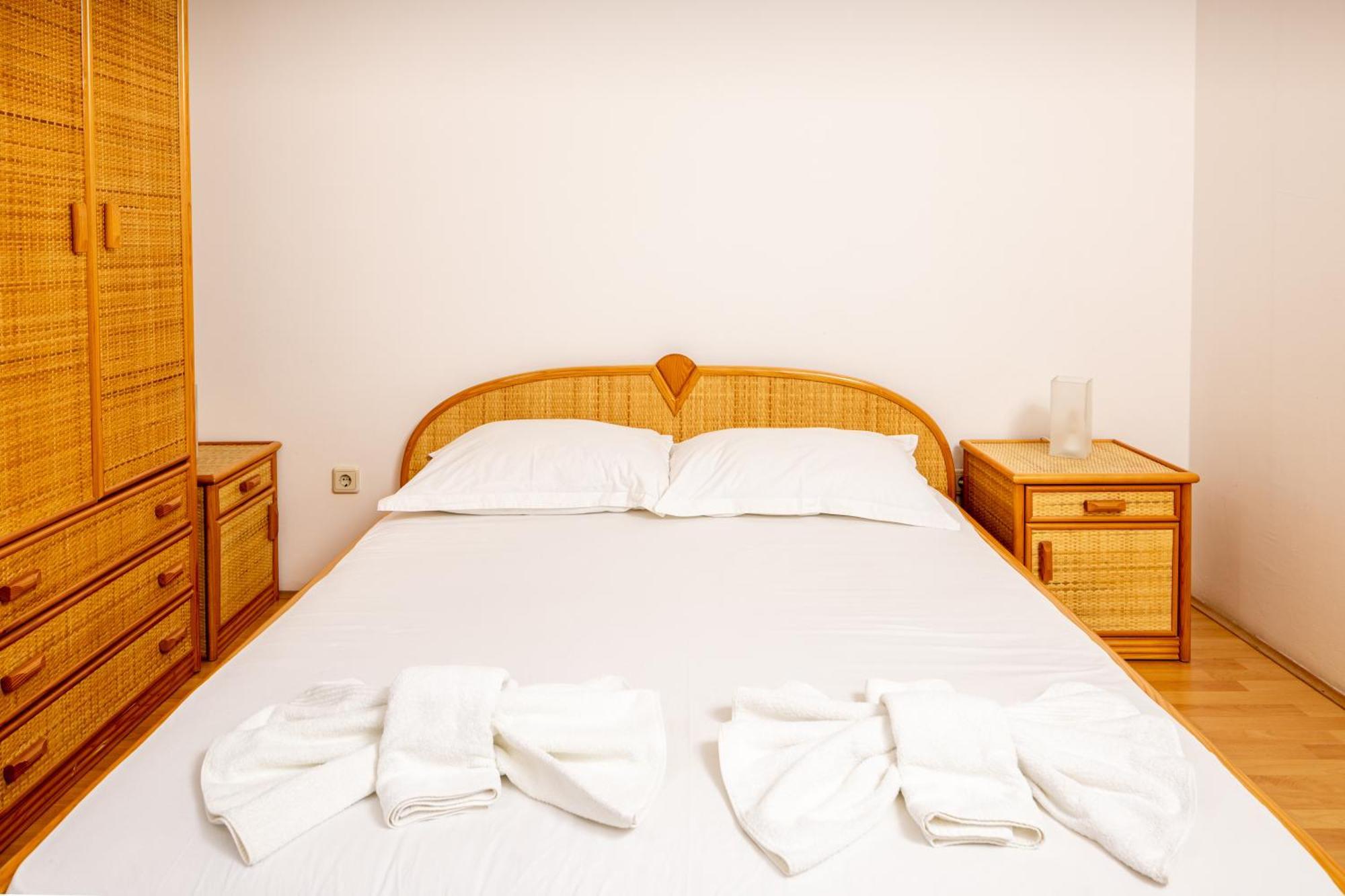 Hotel Timun Gdinj Экстерьер фото